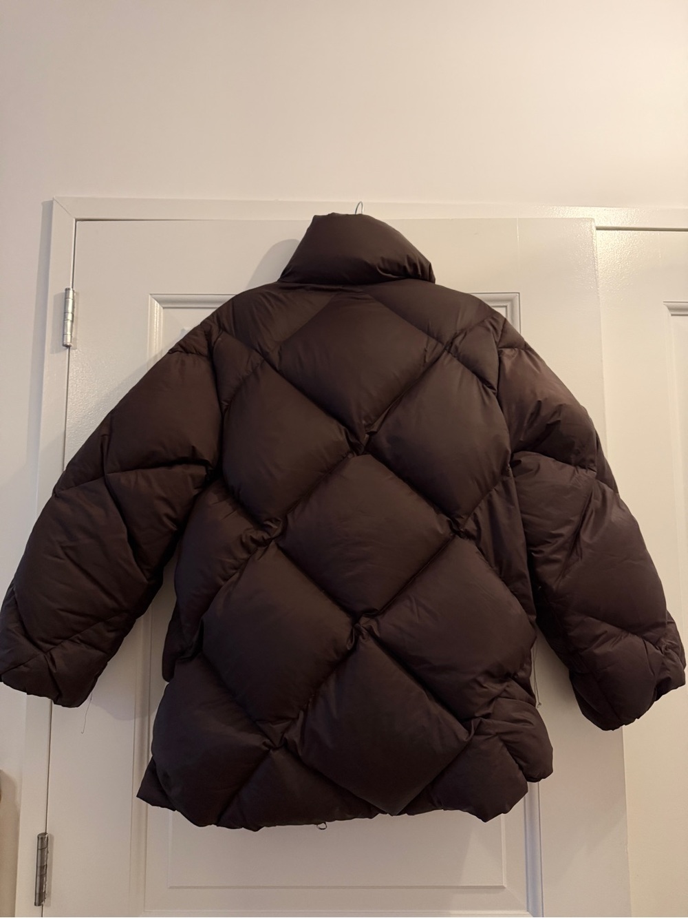 & Other Stories Dark Brown Quilted Puffer Jacket - Picture 9 of 10